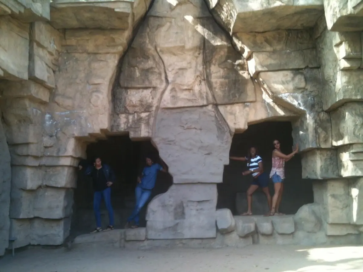 Movie-Tour-image-12